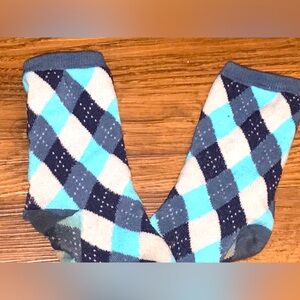 Blue Argyle Plaid socks nice pair soft used socks